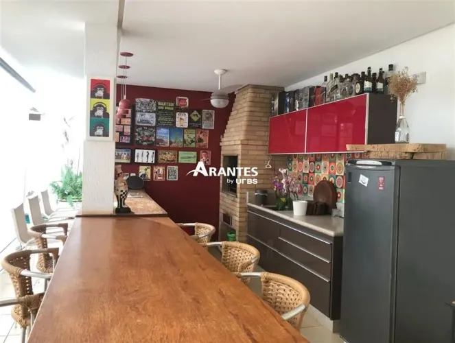 Sobrado em condomínio com 423m² 4 quartos à venda no Gávea Hill 1