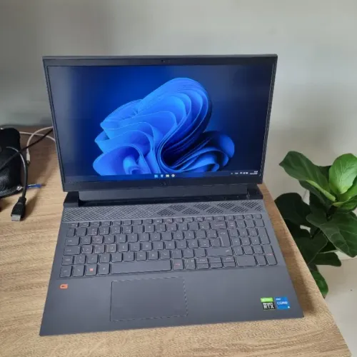 Notebook Dell G15 5520