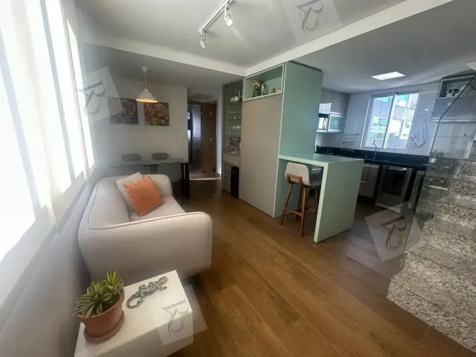Cobertura para venda possui 130 metros quadrados com 2 quartos