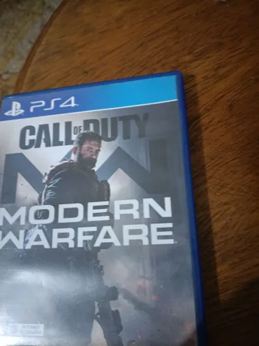 Jogo Call of duty 4 remake ps4