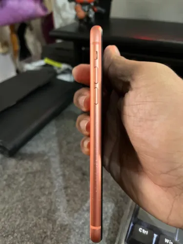 iPhone XR 64GB