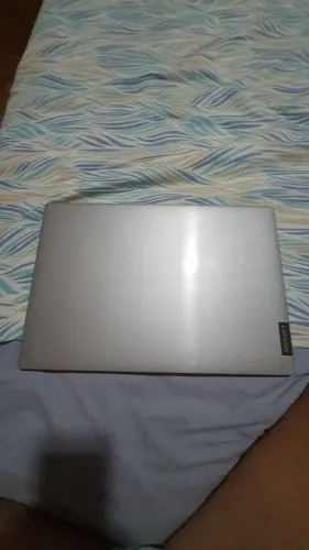 Notebook LENOVO