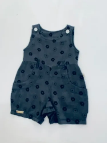 Macacão Semi Novo Xameguinho Tamanho M