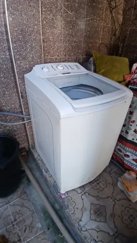 Maquina de lavar usada