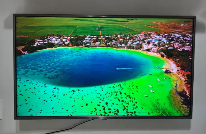 TV LG Smart 4k 43 polegadas