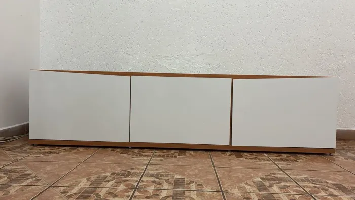 Rack para TV - 1,80m - 1 ano de uso