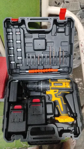Parafusadeira junto com os outros produtos 
