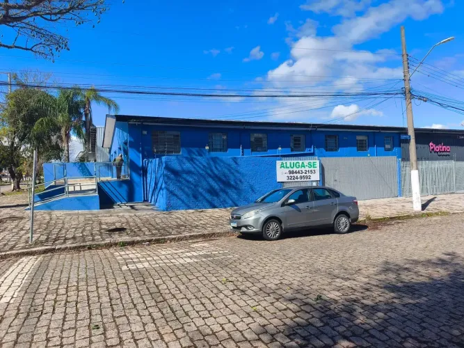 Comercial/Industrial de 85 metros quadrados no bairro Guabirotuba