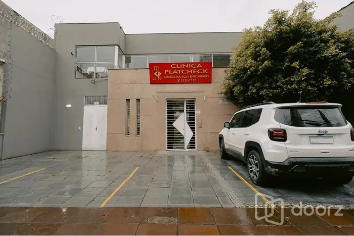 Prédio Comercial em Rio Branco com 395 m² .