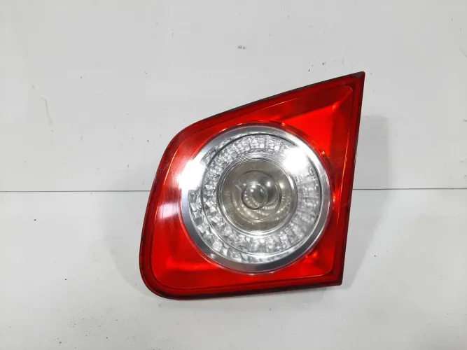 Lanterna Direita Tampa Traseira Vw Jetta 2007 2008 A 2012