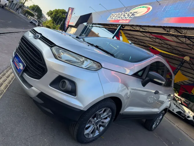Ford Ecosport Freestyle 1.6 16V Flex 5P 2015