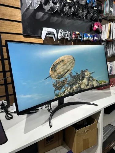 VENDO ou TROCO monitor gamer LG NOVO 34pole  100hz Quad Hd Smart aceito cartão