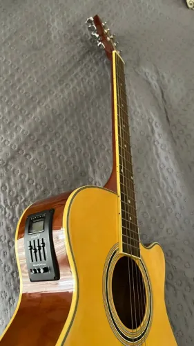 Vendo violão PHX elétrico novíssimo