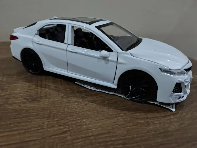 MINIATURA TOYOTA COROLLA ESCALA 1:24