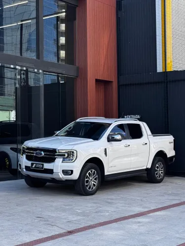 Ford Ranger Limited 3.0 V6 4X4 CD TB Die. AUT 2024