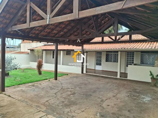 CASA FUNDOS À VENDA - JARDIM NAZARETH SÃO JOSÉ DO RIO PRETO/SP