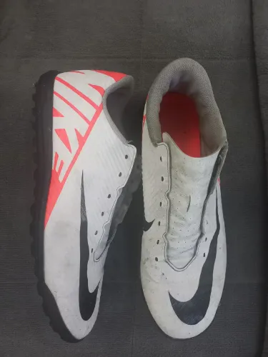 Chuteira 43 Nike Mercurial