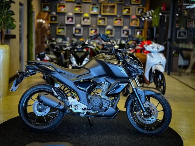 YAMAHA FAZER FZ15 CONNECTED ABS PRETA 2026