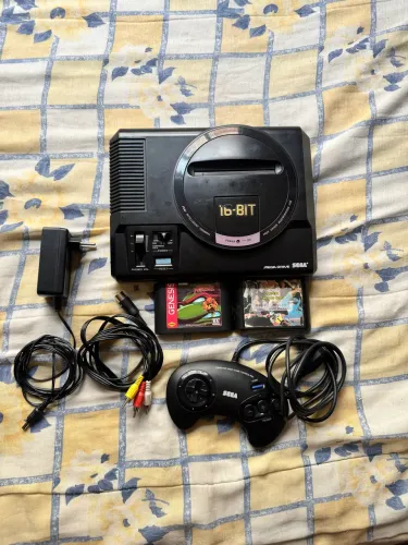 Mega Drive + Final Fantasy 7 PS1