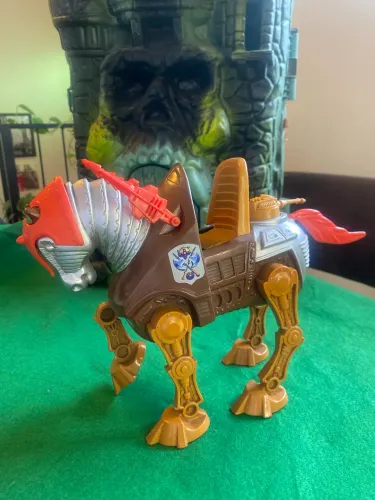 Cavalo Gladiator COMPLETO STRIDOR HE MAN ESTRELA 