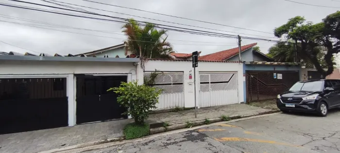 Casa para venda em Conjunto Residencial Butantã com 3 quartos, sendo 1 suíte, 130m²