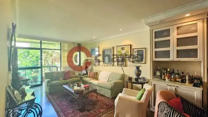 Apartamento à venda em Leblon, Rio de Janeiro 3 quartos 151m²