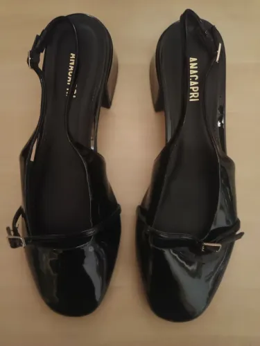 Sandália feminina n.36 preta Anacapri 