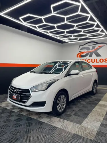 Hyundai HB20S C.plus/c.style 1.6 Flex 16V Mec.4p 2017