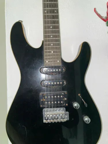 Guitarra Memphis Tagima