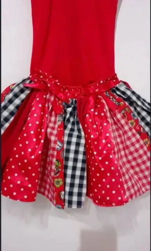 Conjunto infantil collant+Saia com tule