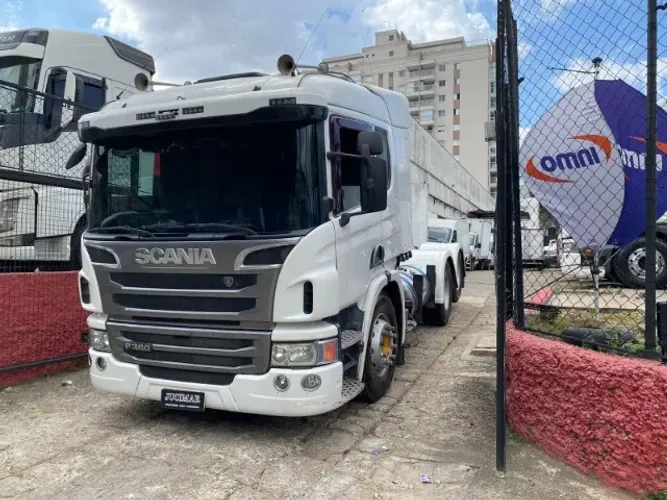 SCANIA P360 4X2 2015 AUT COM A/CCC