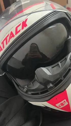 Capacete feminino