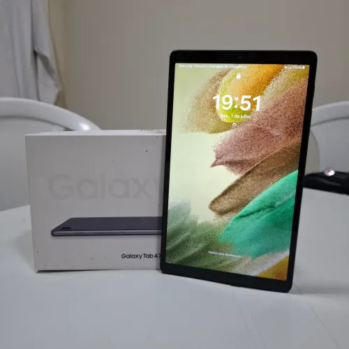 ? [VENDO] Tablet Samsung Galaxy Tab A7 Lite - Ótimo Estado!
