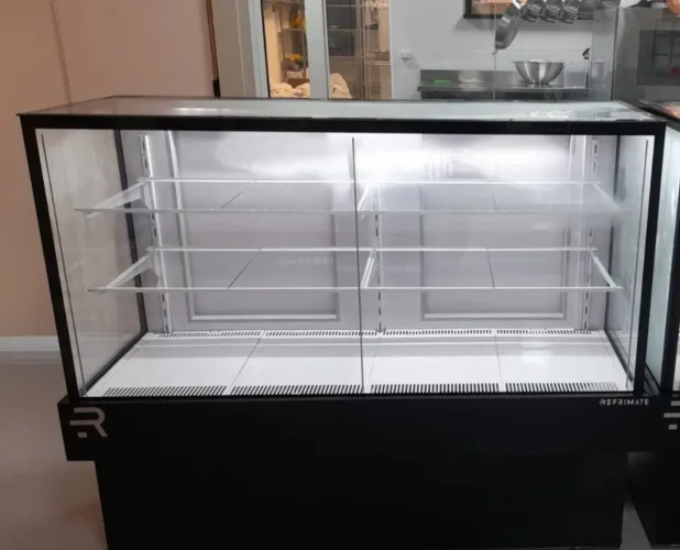 Vitrine expositora refrimate Titanium Premium