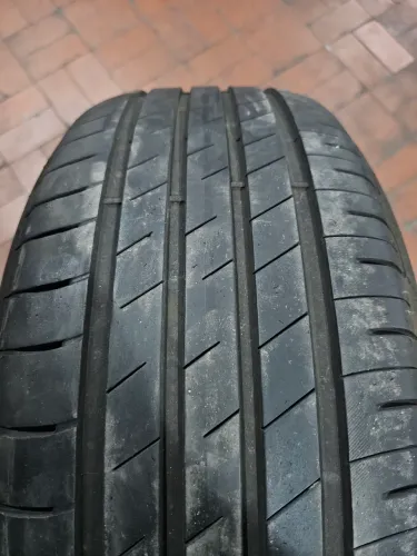 4 Pneus 205/50/17 Goodyear meia vida