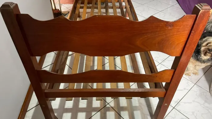 Vendo cama em perfeito estado 700