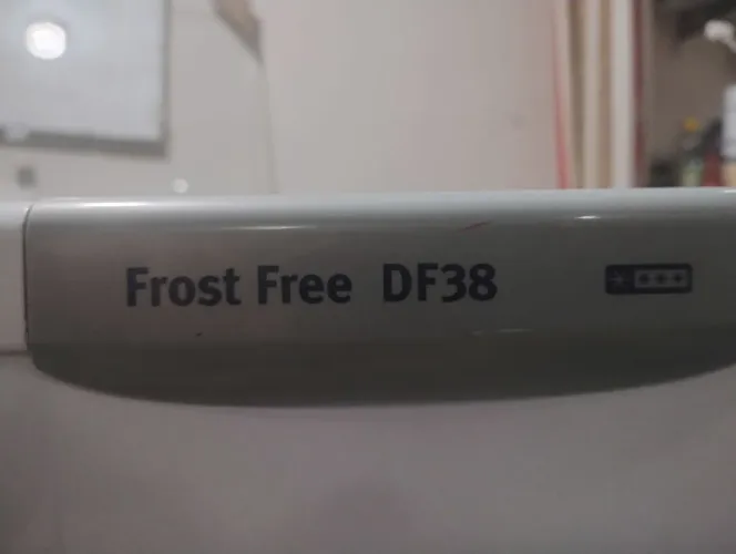 Vendo geladeira funcionando perfeitamente