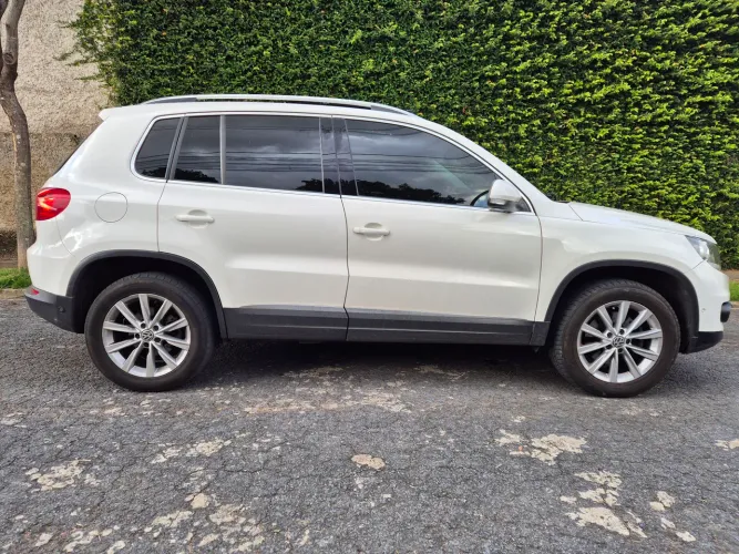 Volkswagen Tiguan 2.0 TSI 16V 200cv Tiptronic 5P 2013
