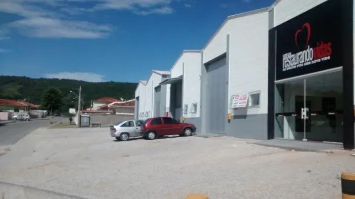 Aluguel de galpão