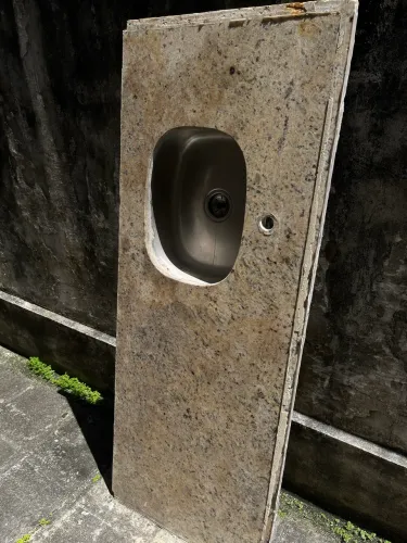 Pia inox com bancada de mármore