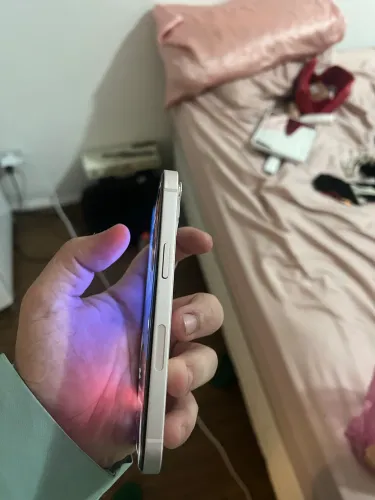 iPhone 13 - 128gb ( ROSE )