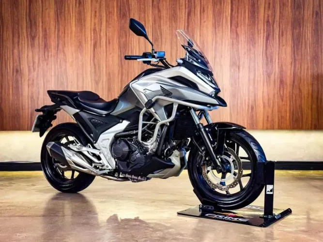 HONDA NC 750X 2025
