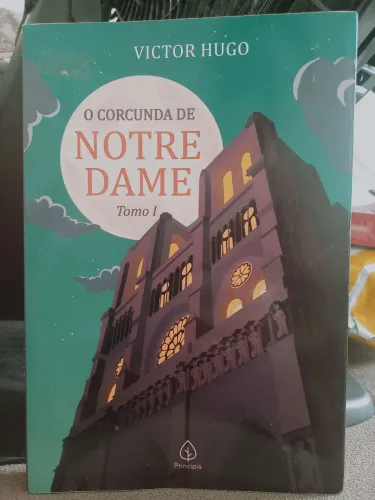 LIVRO "O CORCUNDA DE NOTRE DAME" - VICTOR HUGO - 287 FLS
