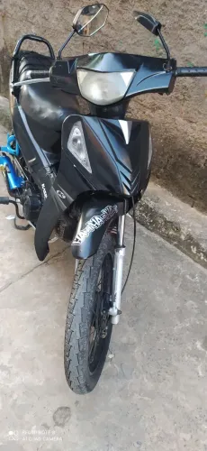 Vendo minha moto ou faço troca