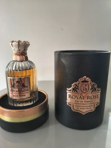 Perfume árabe Royal rose ( frasco quase 100% cheio )