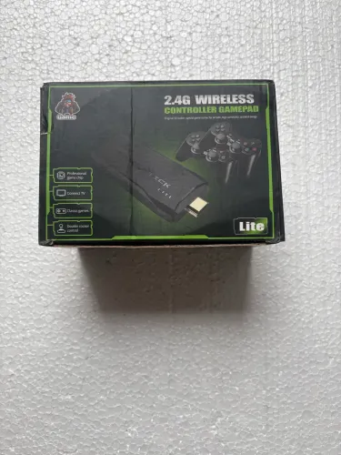 Mini consola com jogos clássicos 