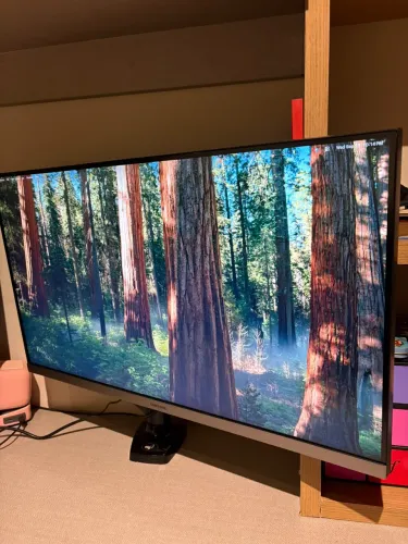 Monitor Samsung U28R550UQN