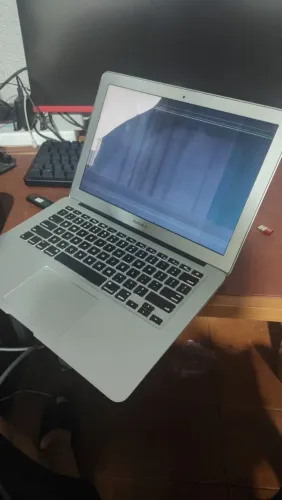 MacBook Air 2011