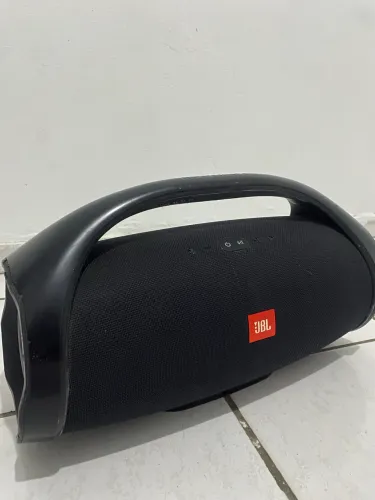 JBL BOOMBOX - SEMI NOVA