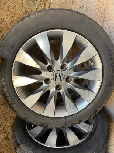 Rodas Civic